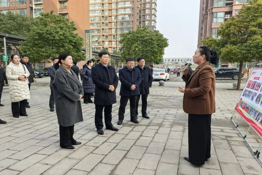 培养基地7.jpg 培养基地7.jpg