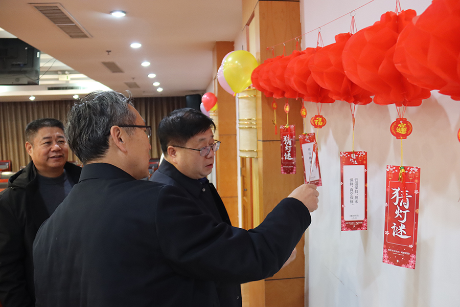 1f5d128ac26ffb92f7ca1b30524880f3.jpg 1f5d128ac26ffb92f7ca1b30524880f3.jpg